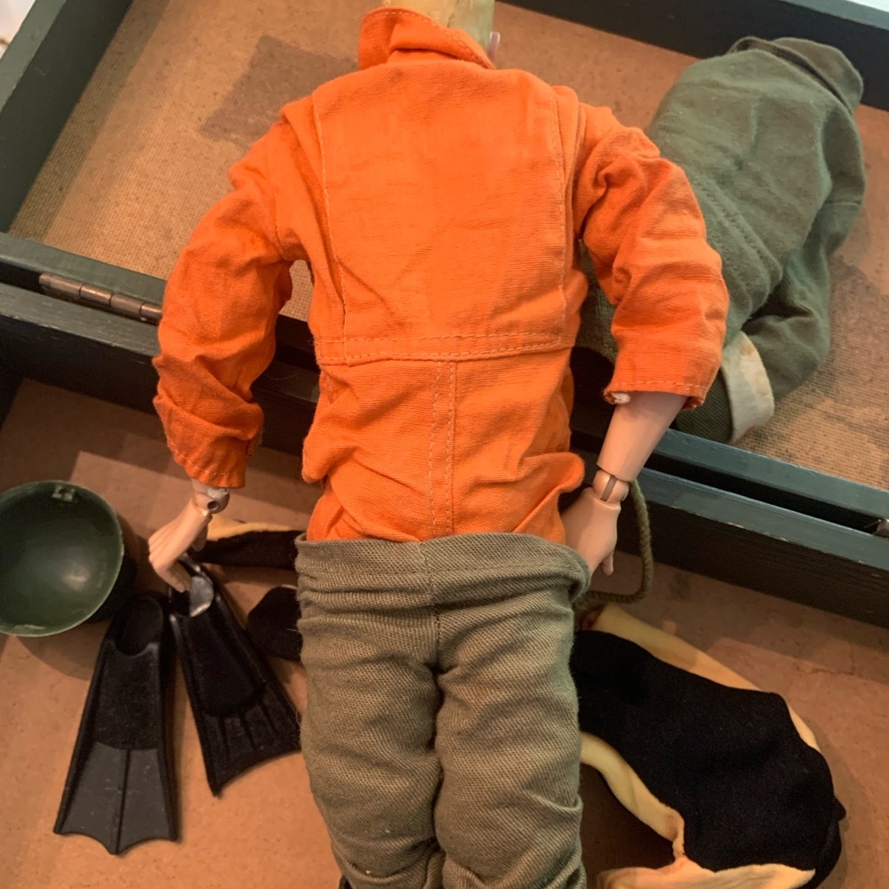 1960’s vintage GI Joes in case with accessories